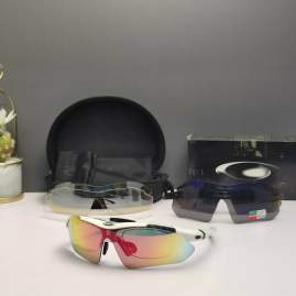 Picture of Oakley Sunglasses _SKUfw66124532fw